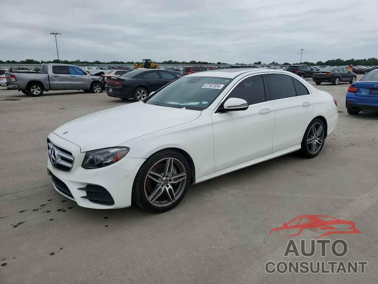 MERCEDES-BENZ E-CLASS 2018 - WDDZF4JB5JA334460
