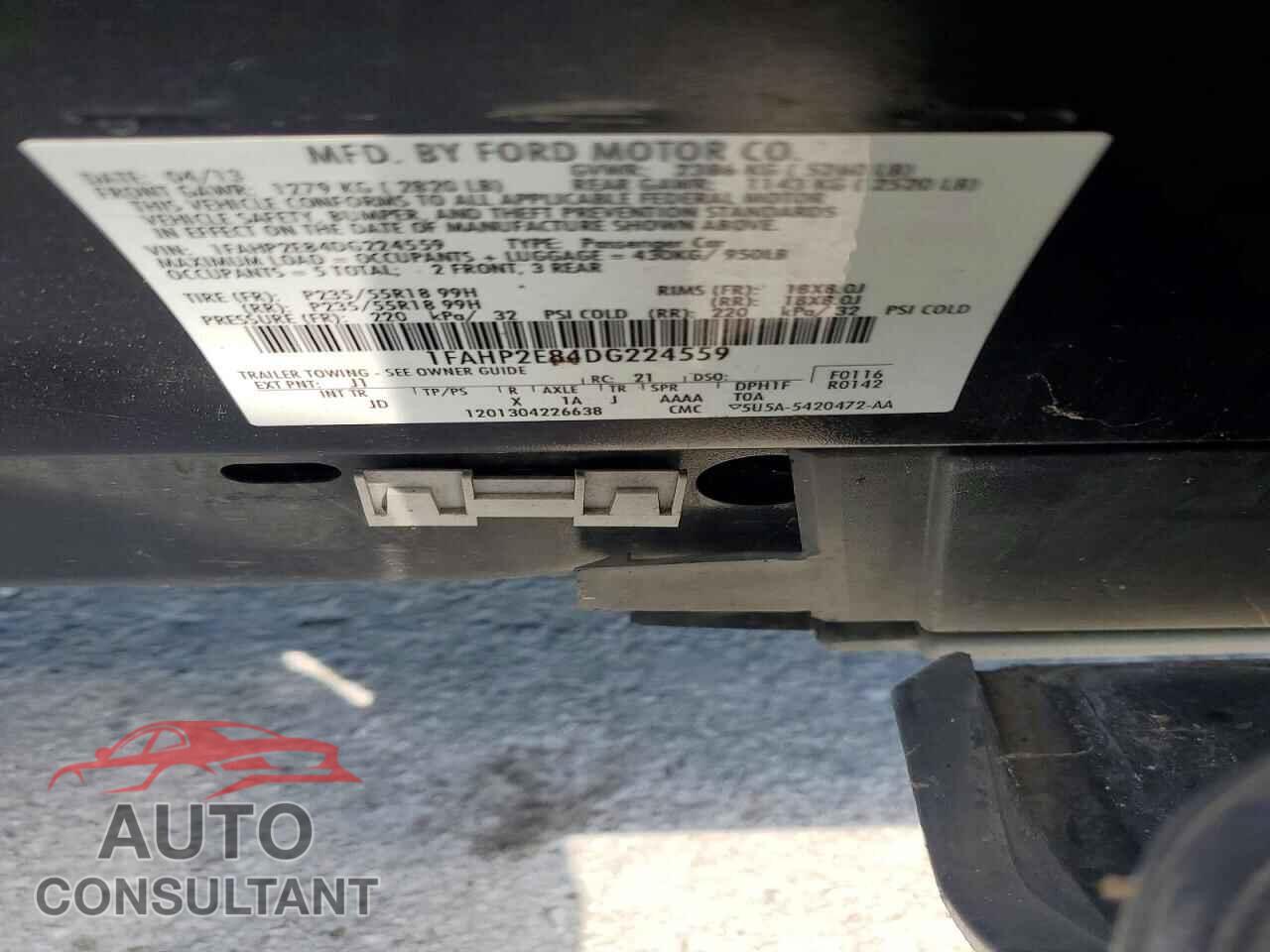 FORD TAURUS 2013 - 1FAHP2E84DG224559