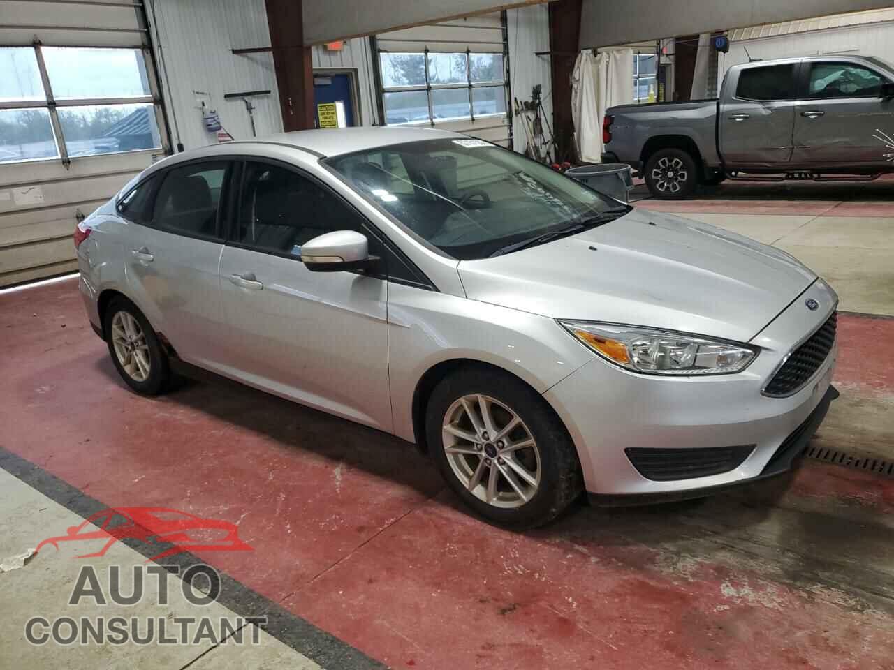 FORD FOCUS 2015 - 1FADP3F25FL268238