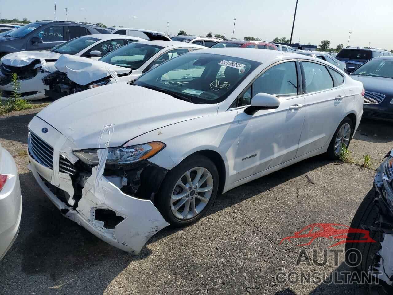 FORD FUSION 2019 - 3FA6P0LUXKR196431