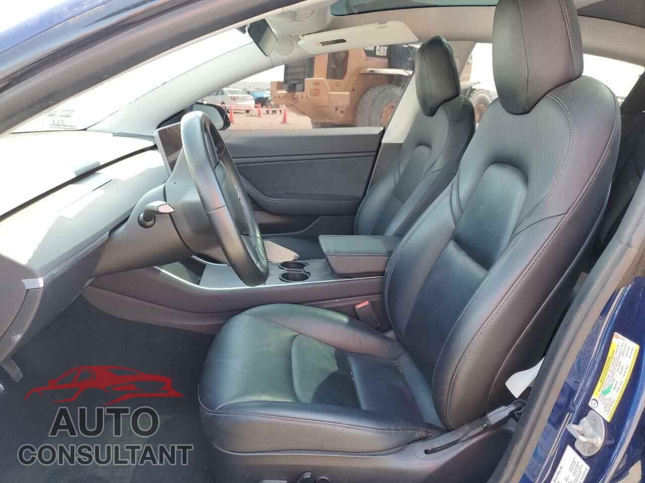 TESLA MODEL 3 2019 - 5YJ3E1EAXKF313910