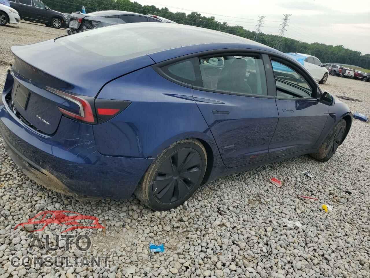 TESLA MODEL 3 2024 - 5YJ3E1EB9RF746492