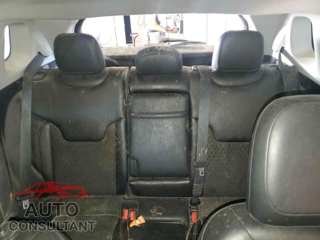 JEEP COMPASS 2019 - 3C4NJDBB9KT652985