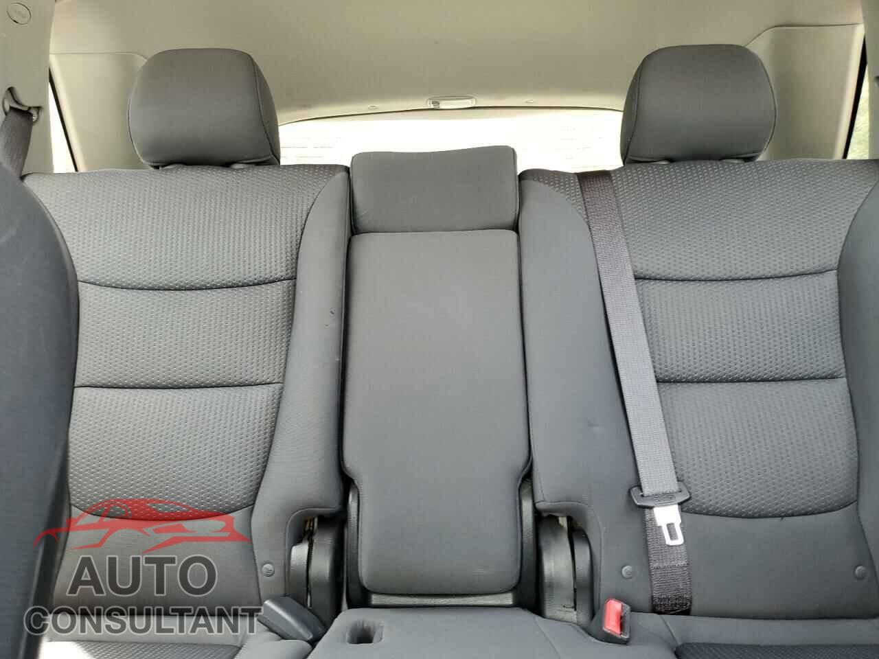 KIA SORENTO 2012 - 5XYKT3A10CG200965