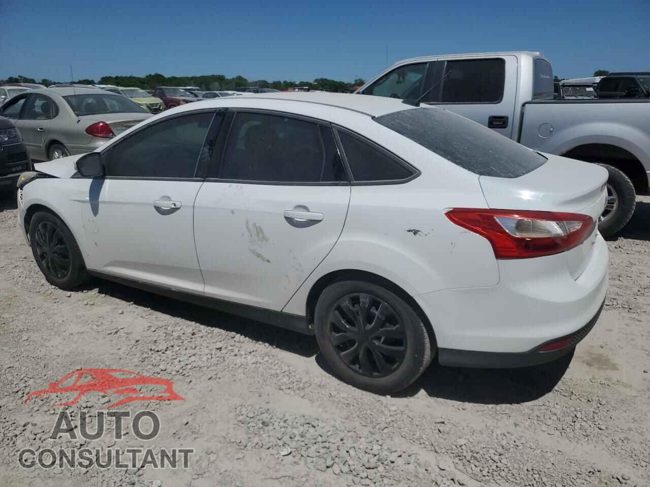 FORD FOCUS 2014 - 1FADP3F22EL138268