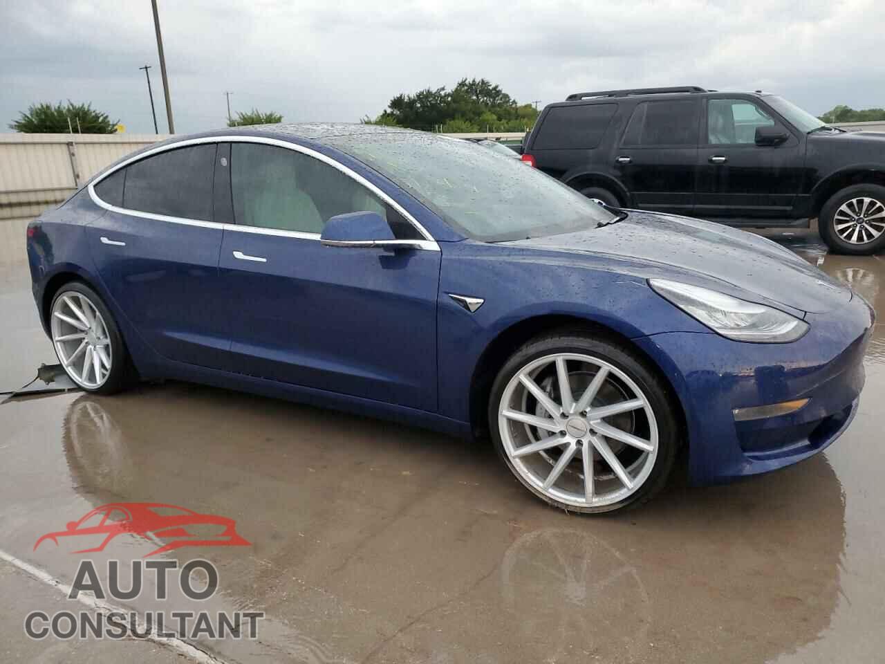 TESLA MODEL 3 2019 - 5YJ3E1EB5KF392010