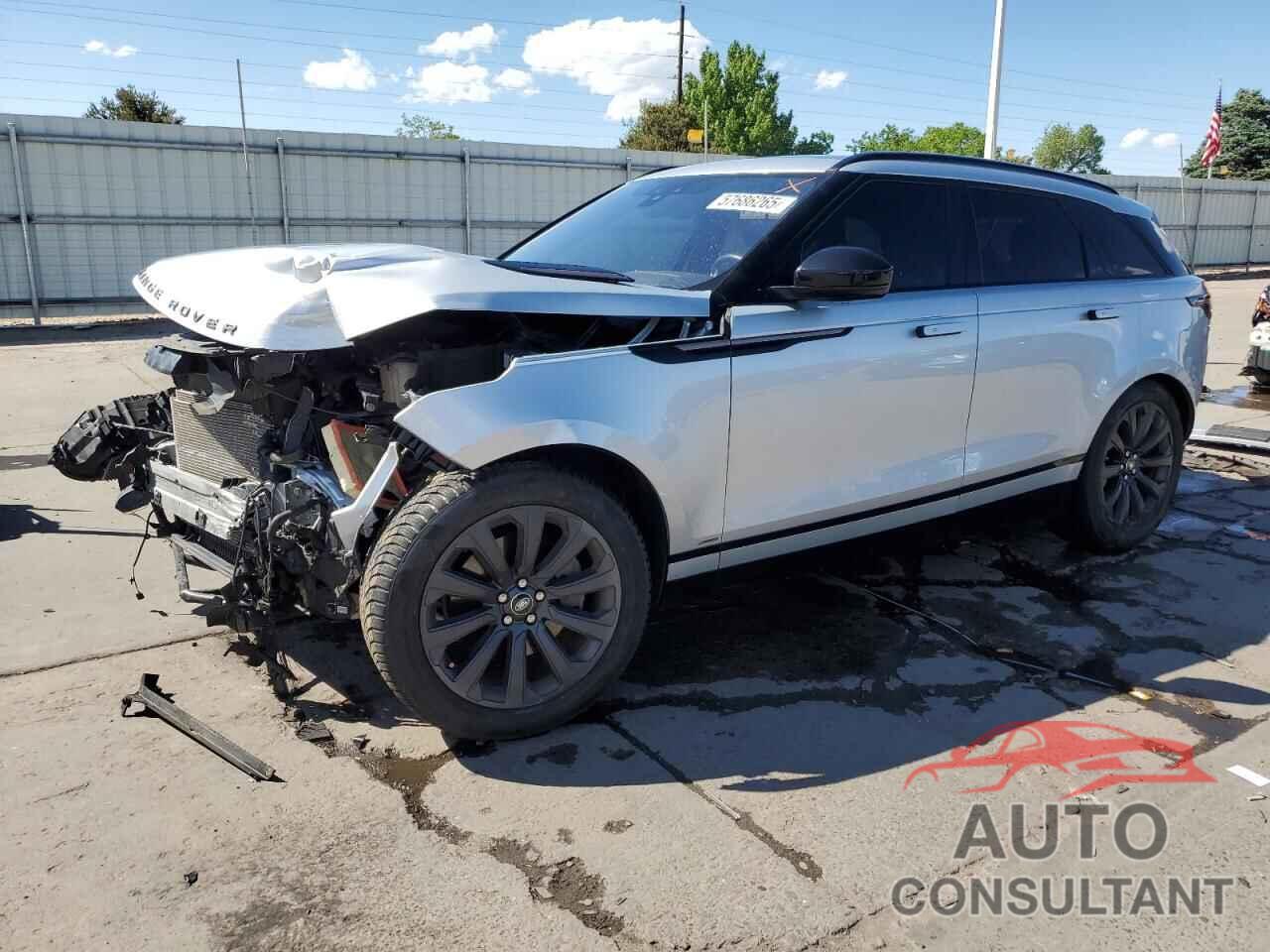LAND ROVER RANGEROVER 2018 - SALYL2RV3JA765017