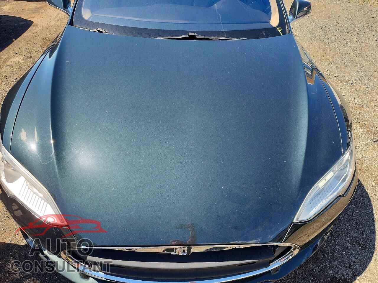 TESLA MODEL S 2013 - 5YJSA1DN5DFP09094