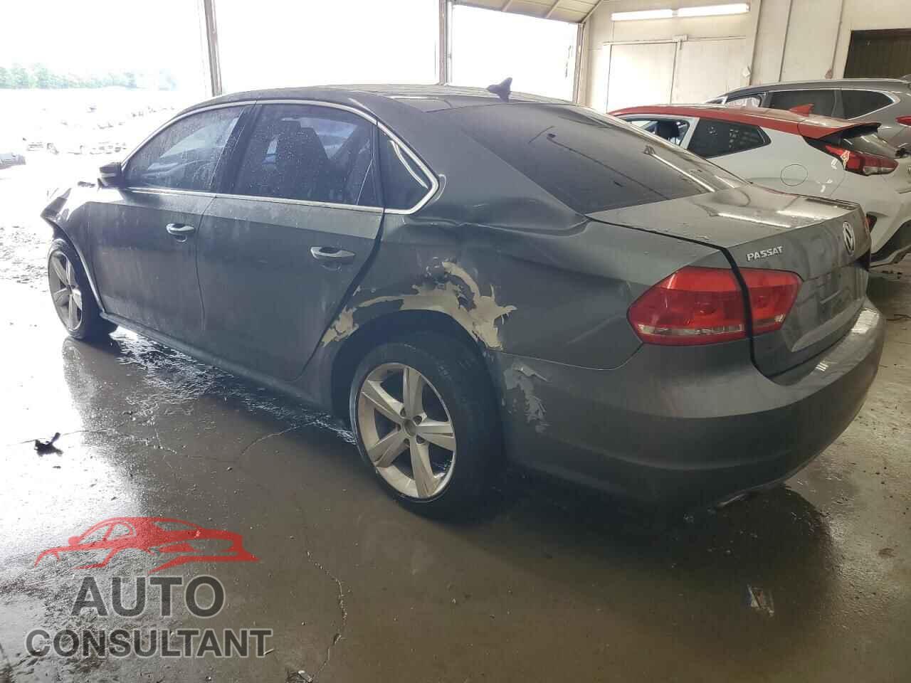 VOLKSWAGEN PASSAT 2013 - 1VWBN7A35DC025831