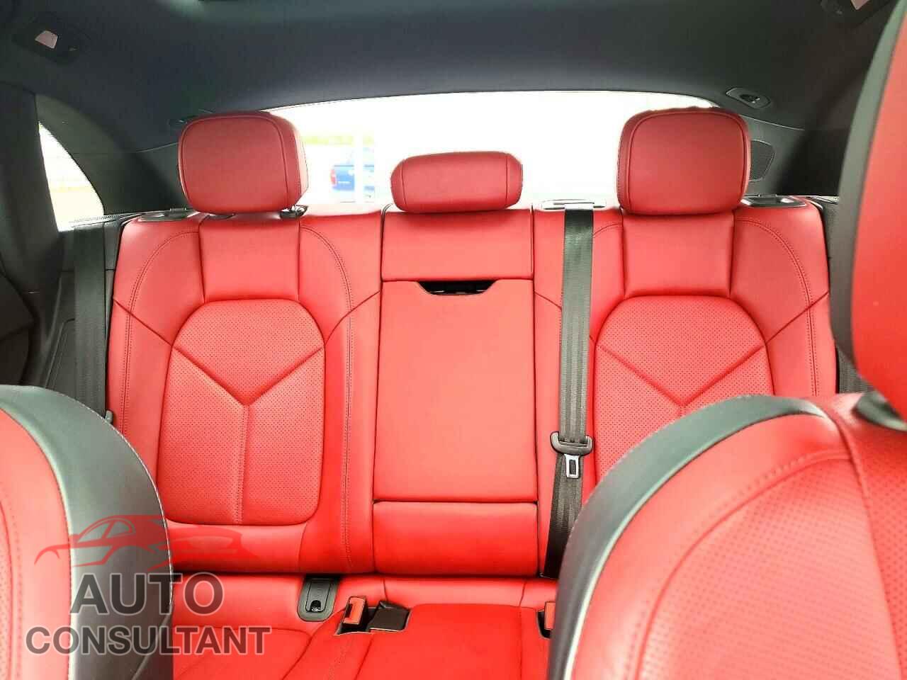 PORSCHE MACAN 2023 - WP1AA2A58PLB00944