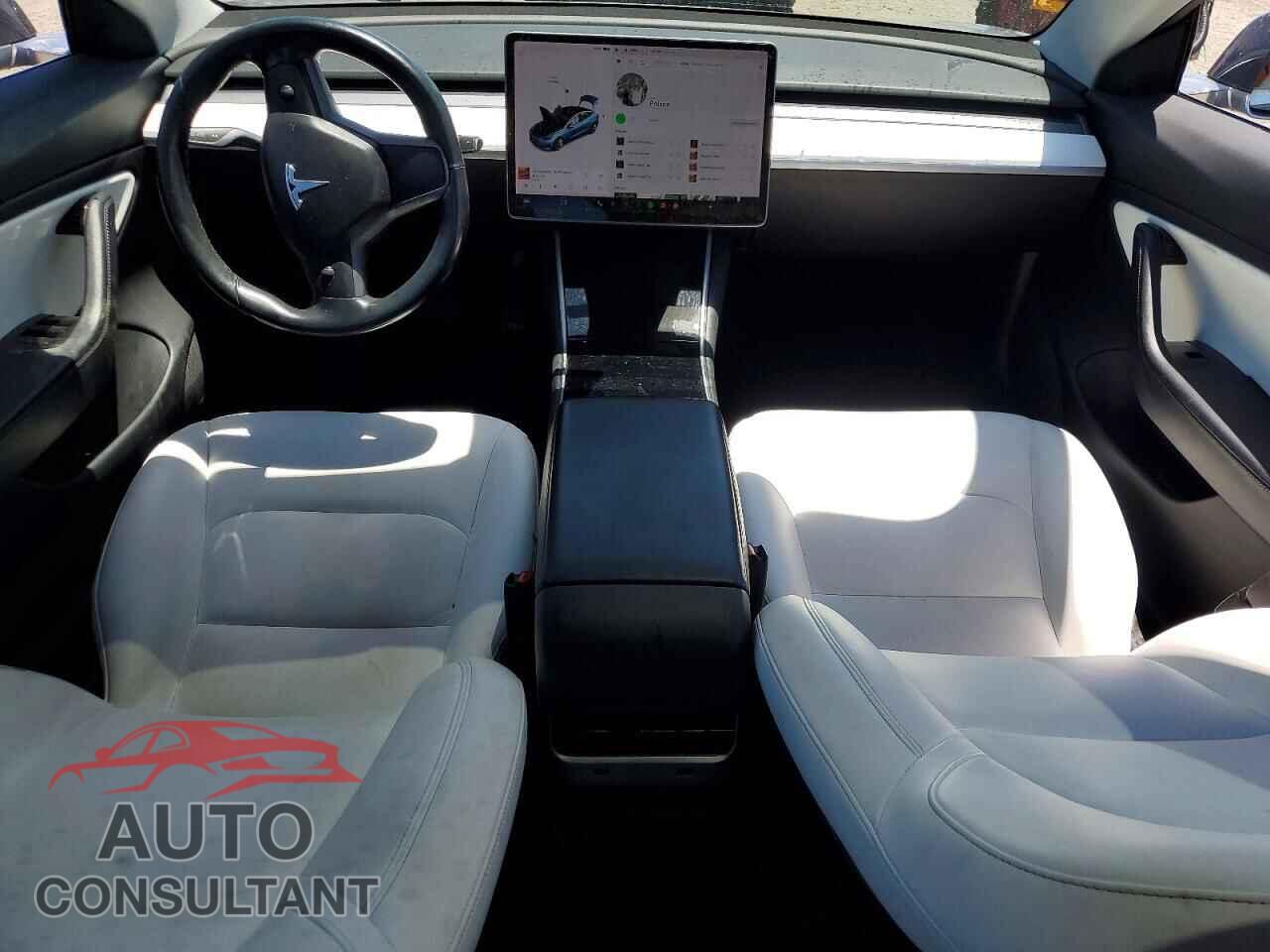 TESLA MODEL 3 2018 - 5YJ3E1EBXJF097239
