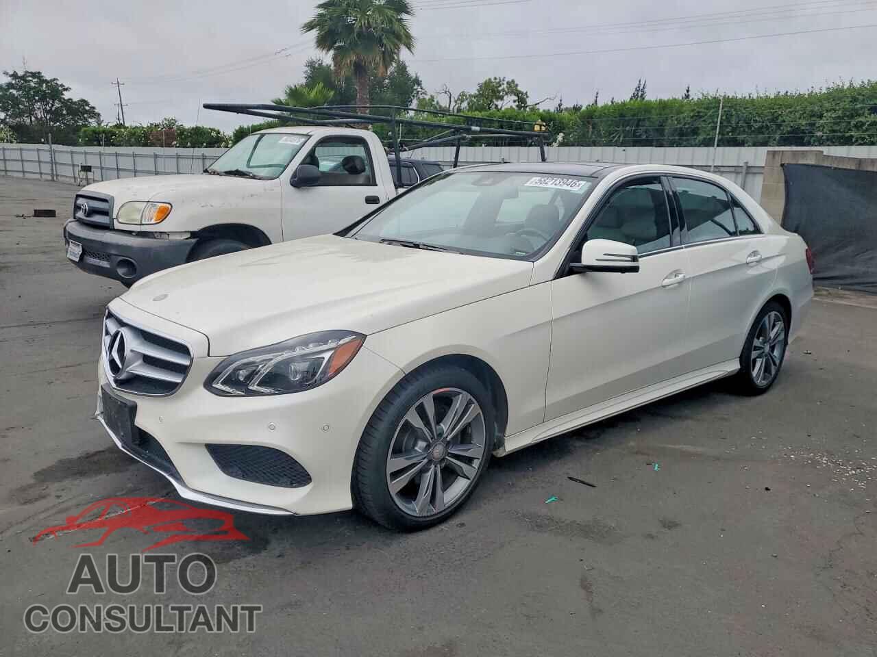 MERCEDES-BENZ E-CLASS 2014 - WDDHF5KB8EB017725
