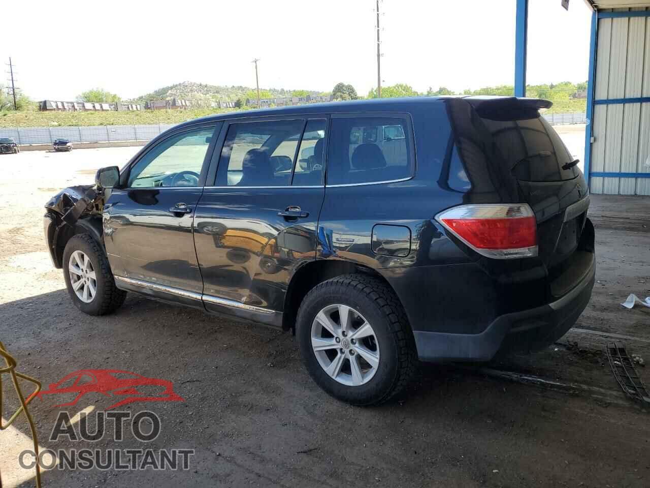 TOYOTA HIGHLANDER 2013 - 5TDBK3EH8DS196713