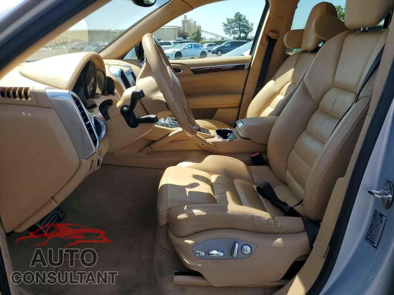 PORSCHE CAYENNE 2012 - WP1AE2A28CLA92347