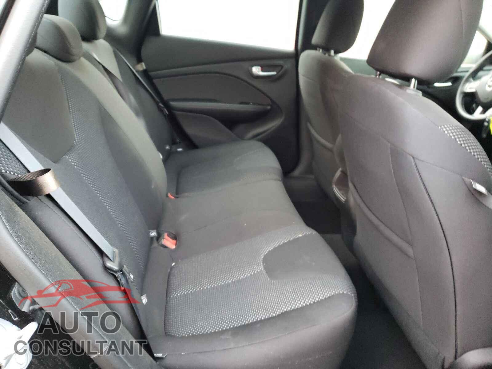 DODGE DART 2016 - 1C3CDFAA1GD508156