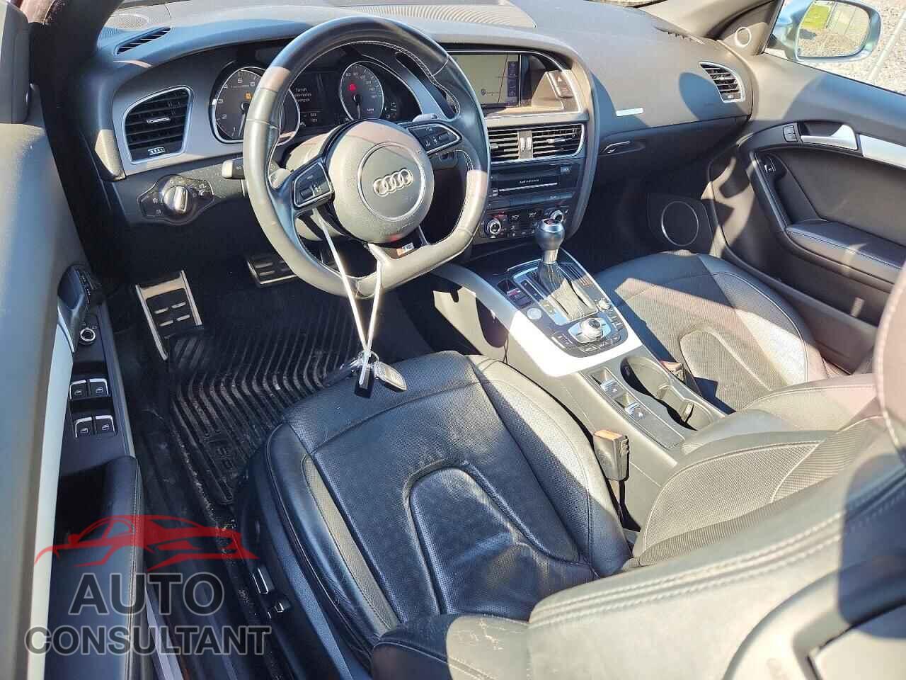 AUDI S5/RS5 2013 - WAUCGAFH2DN004326