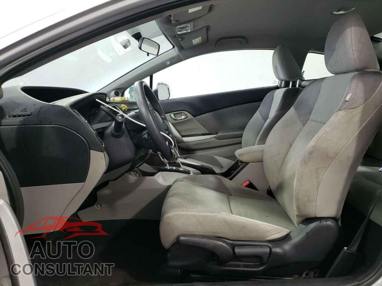 HONDA CIVIC 2013 - 2HGFG3B50DH512893