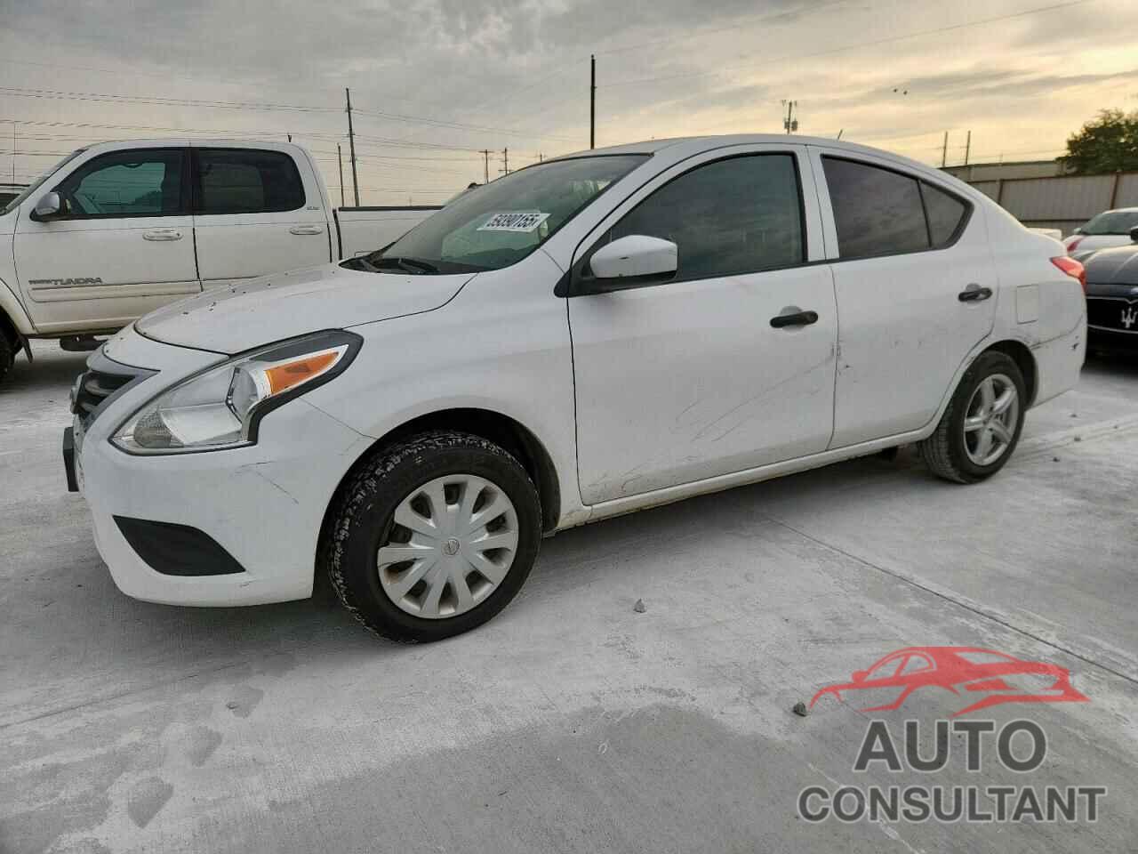 NISSAN VERSA 2018 - 3N1CN7AP0JL835106