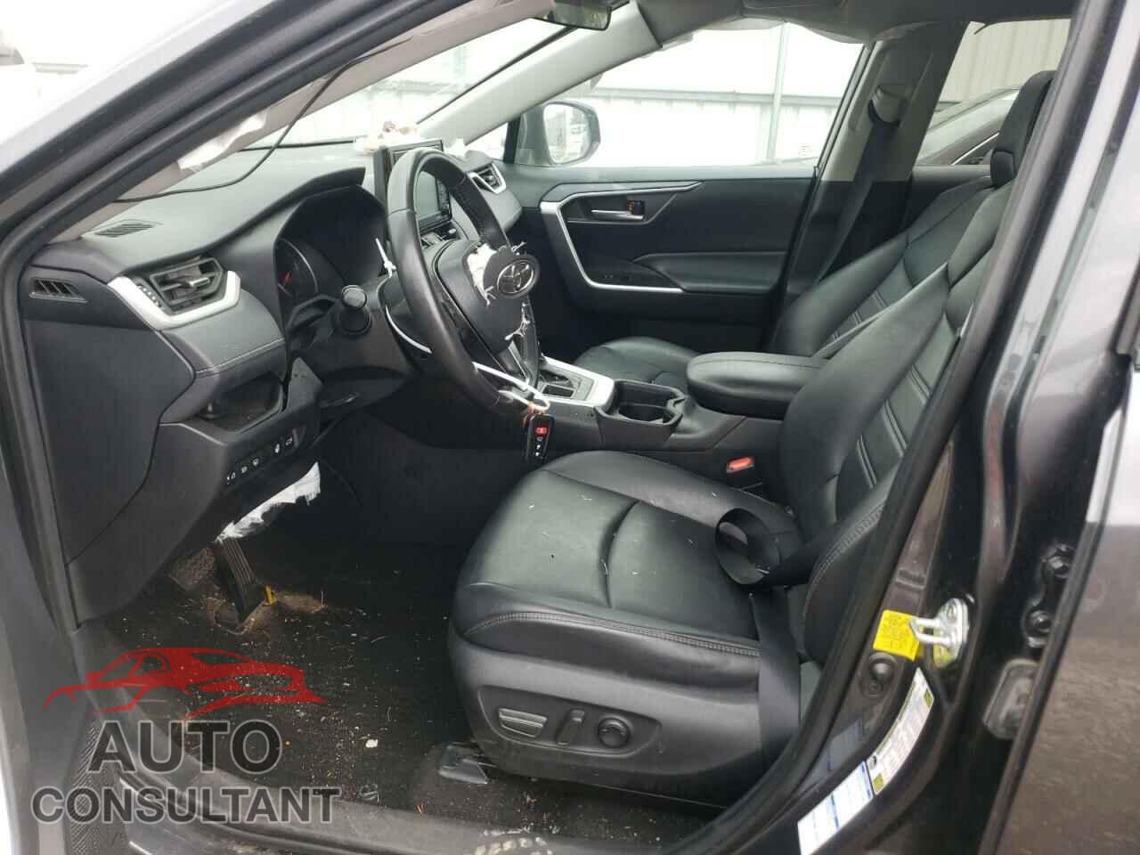 TOYOTA RAV4 2021 - 2T3A1RFV4MC212525