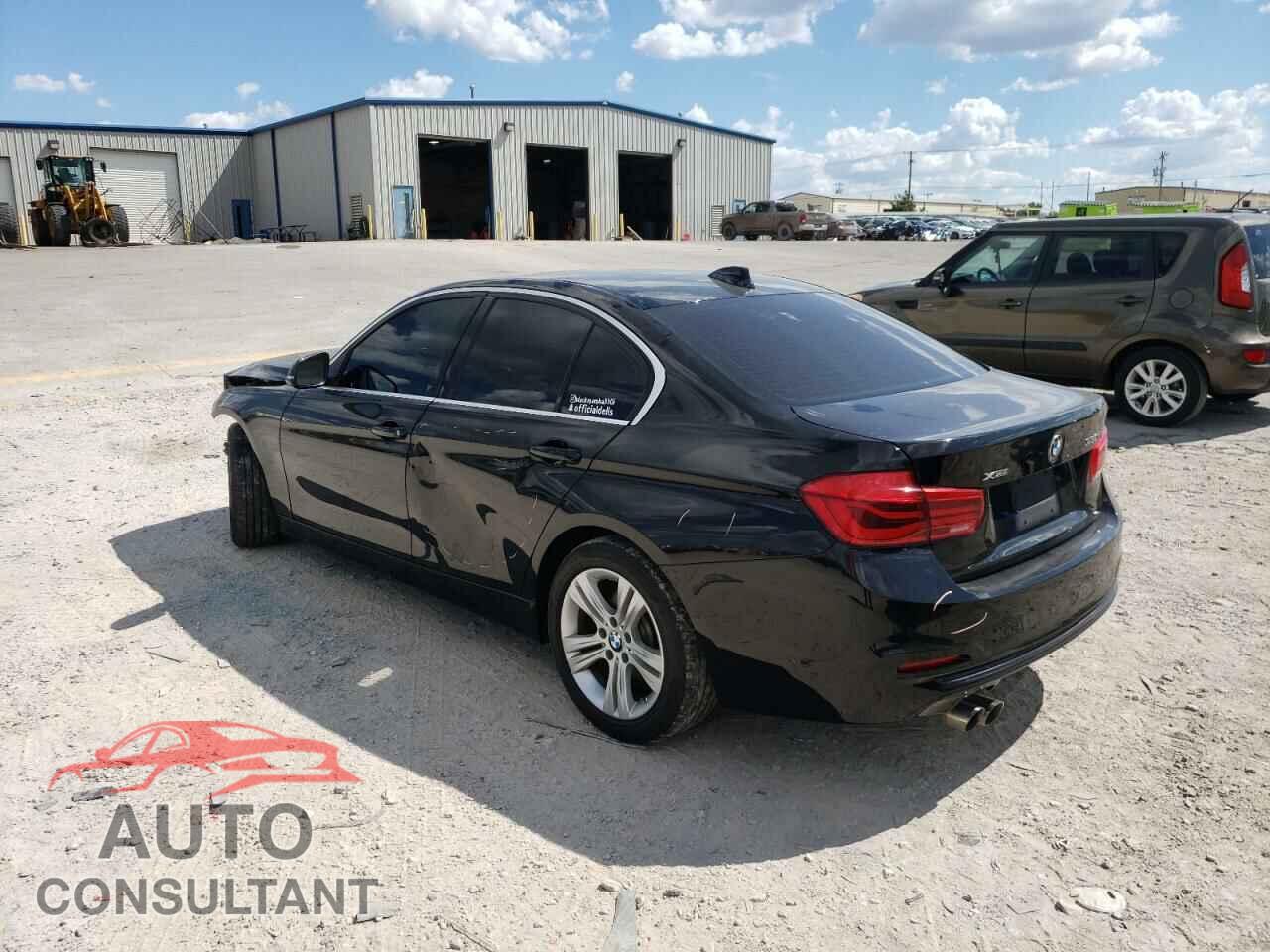 BMW 3 SERIES 2017 - WBA8D9C38HA011073