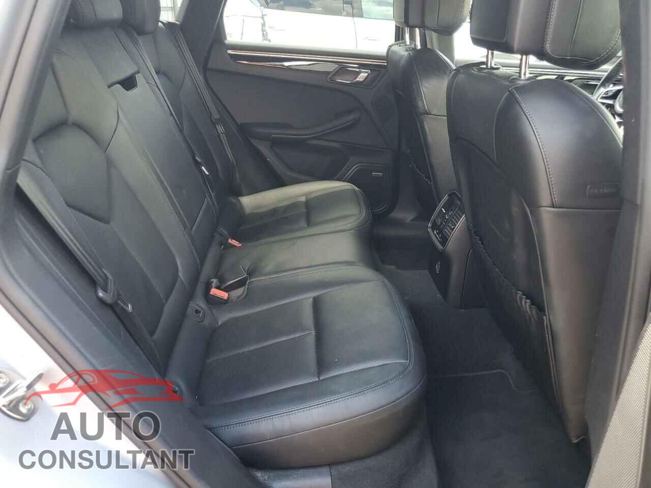 PORSCHE MACAN 2017 - WP1AB2A57HLB16812