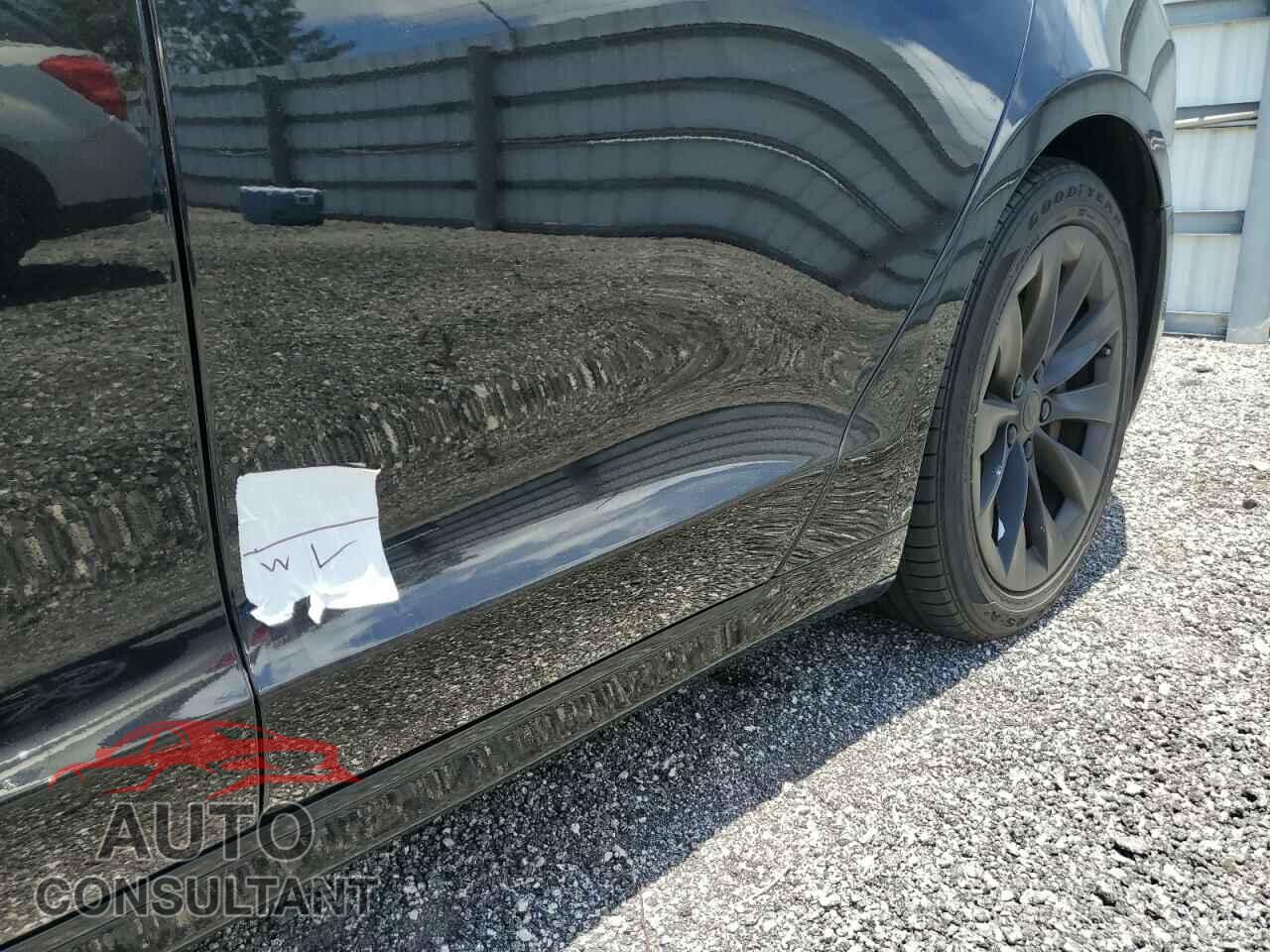 TESLA MODEL S 2016 - 5YJSA1E25GF168962