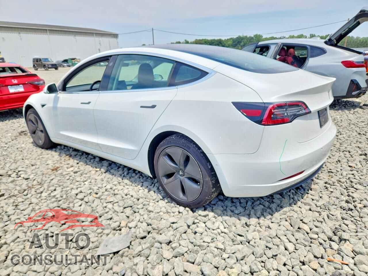 TESLA MODEL 3 2019 - 5YJ3E1EB6KF436984