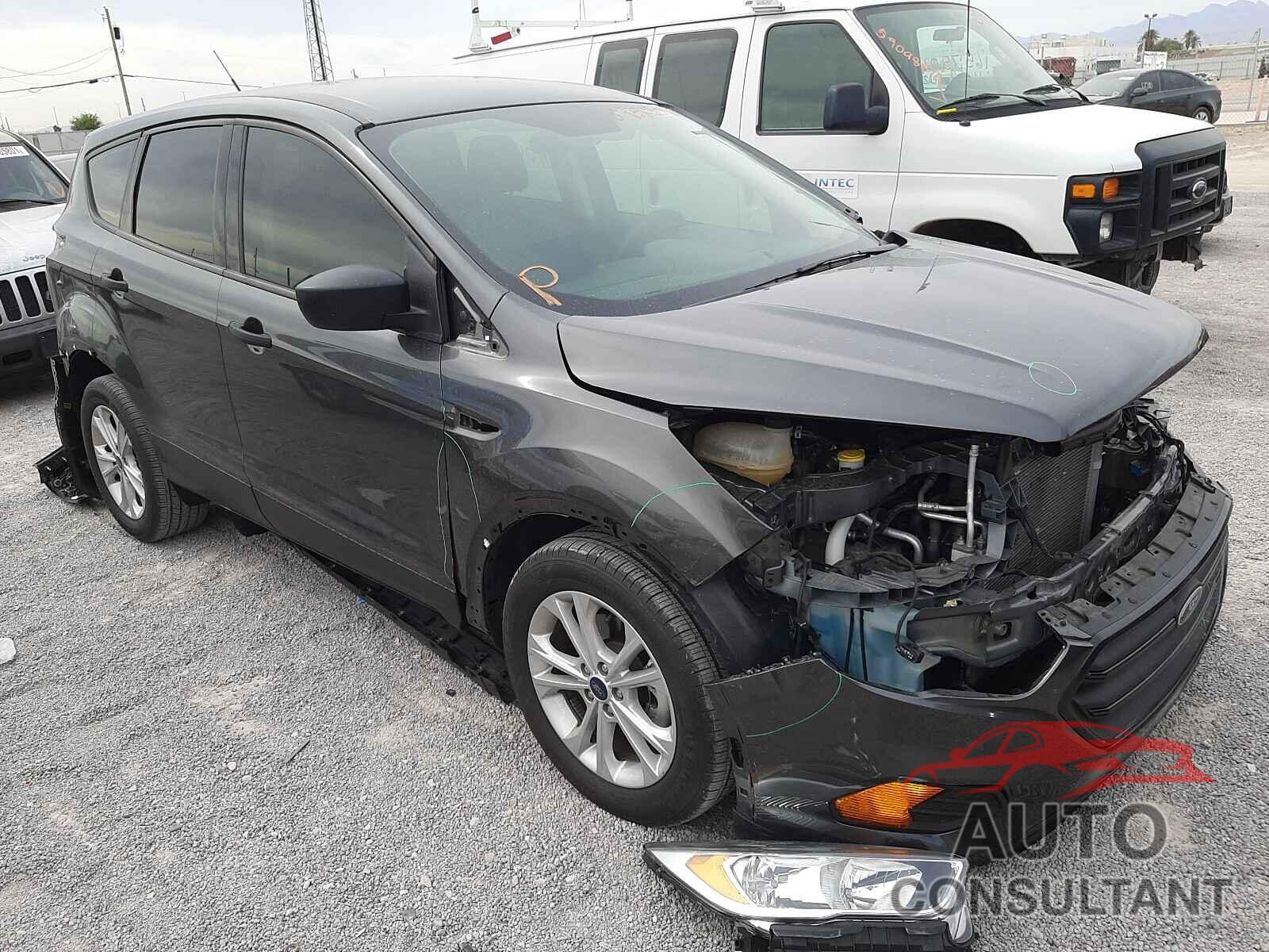 FORD ESCAPE 2017 - 1FMCU0F78HUB44823
