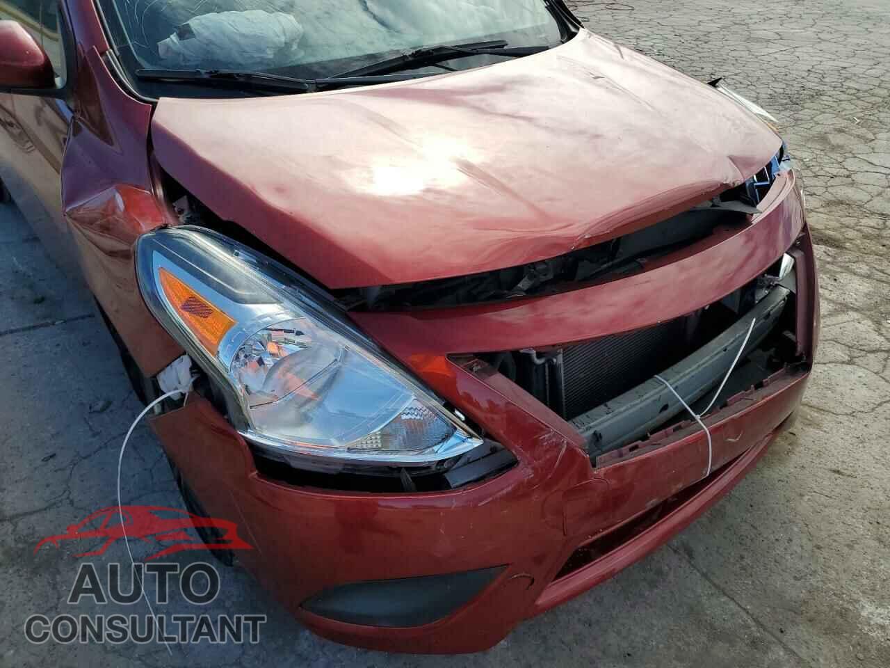 NISSAN VERSA 2017 - 3N1CN7AP3HL854940