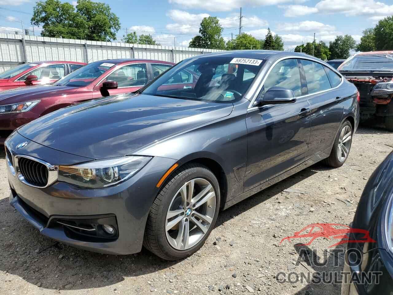 BMW 3 SERIES 2018 - WBA8Z9C55JB220080