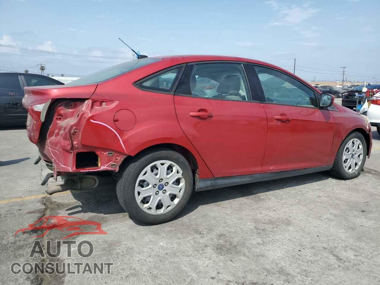 FORD FOCUS 2012 - 1FAHP3F28CL431445