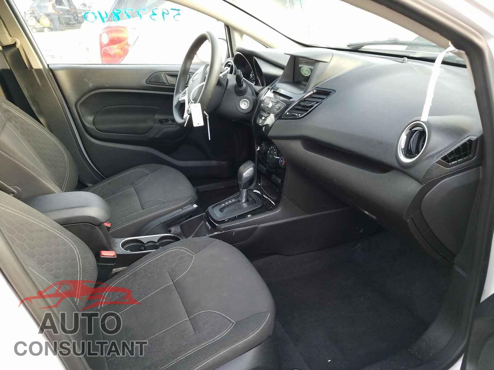 FORD FIESTA 2017 - 3FADP4BJ2HM103512