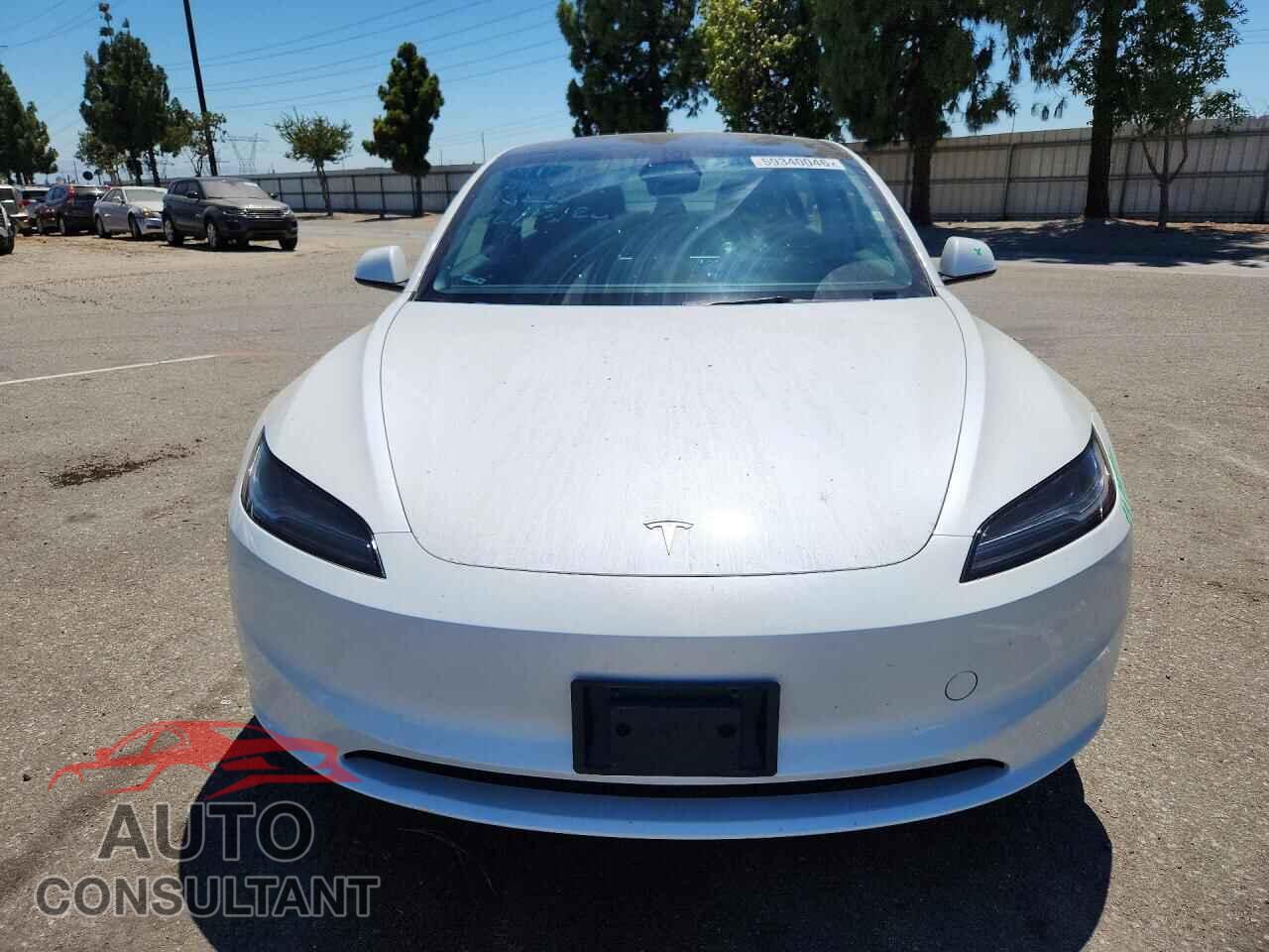TESLA MODEL 3 2025 - 5YJ3E1EA6SF050721