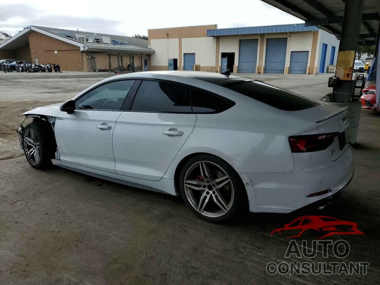 AUDI S5/RS5 2019 - WAUC4CF52KA081860