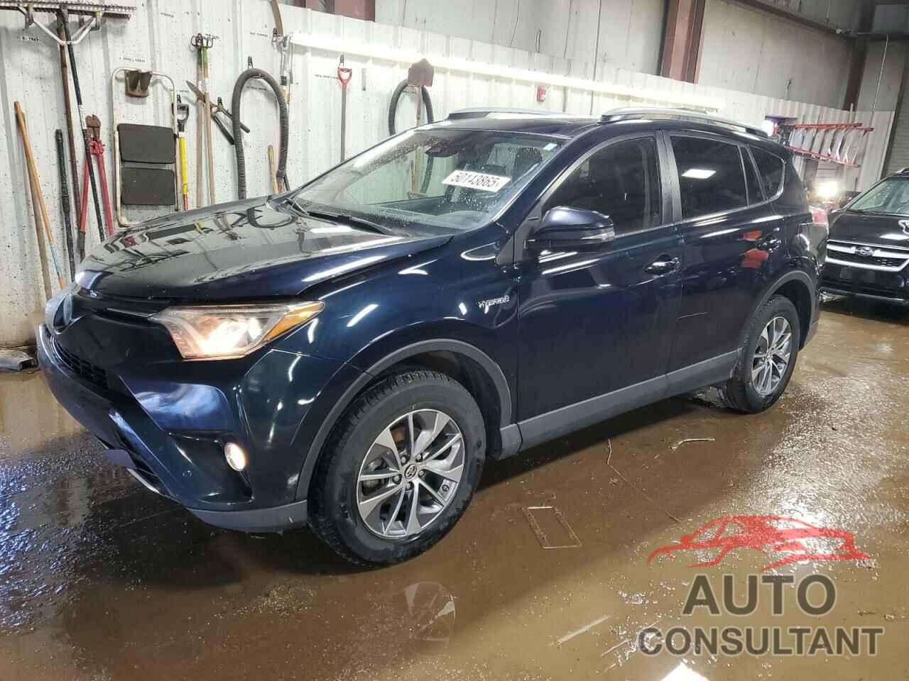 TOYOTA RAV4 2017 - JTMRJREVXHD071885