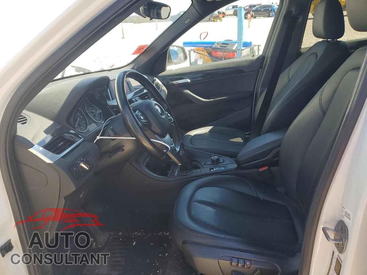 BMW X1 2018 - WBXHT3C37J5F88104