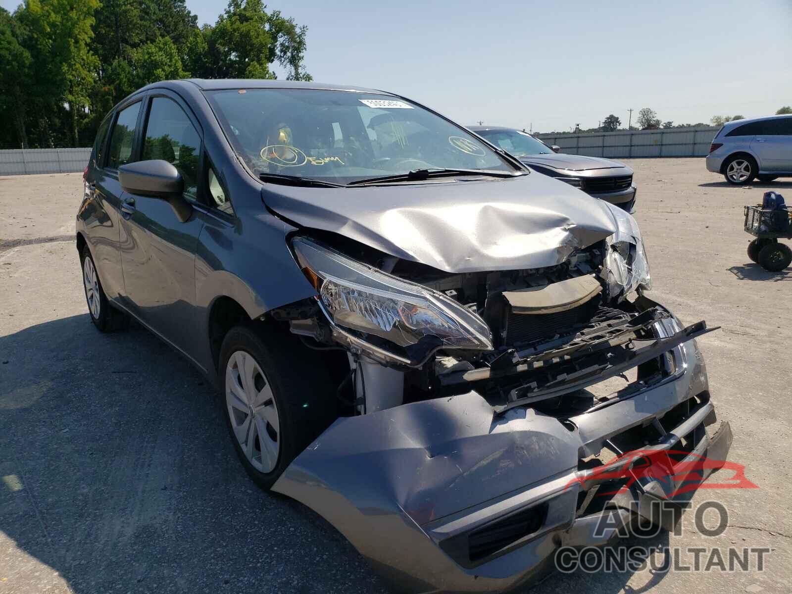 NISSAN VERSA 2018 - 3N1CE2CP2JL354967