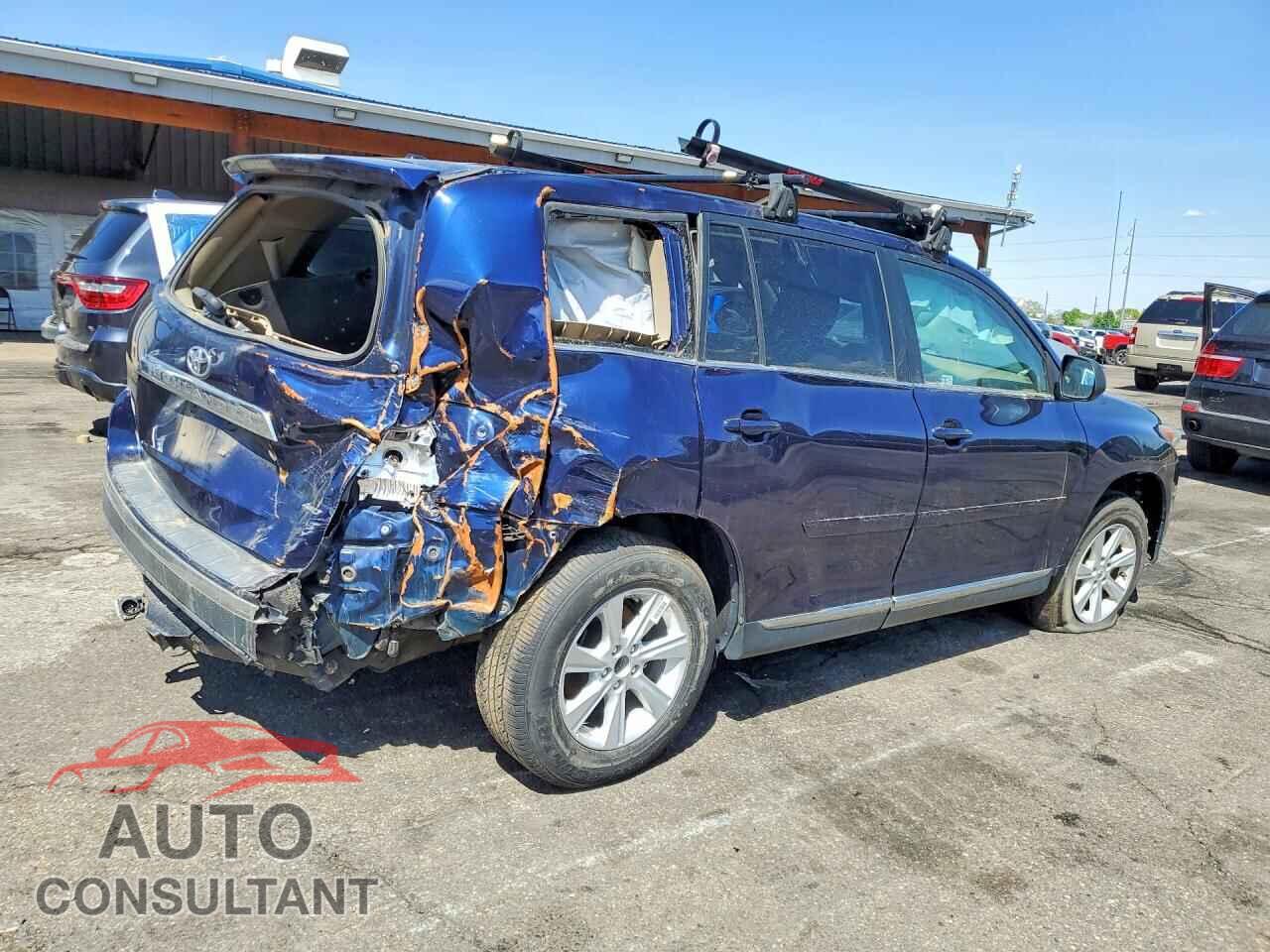 TOYOTA HIGHLANDER 2011 - 5TDBK3EH2BS068500