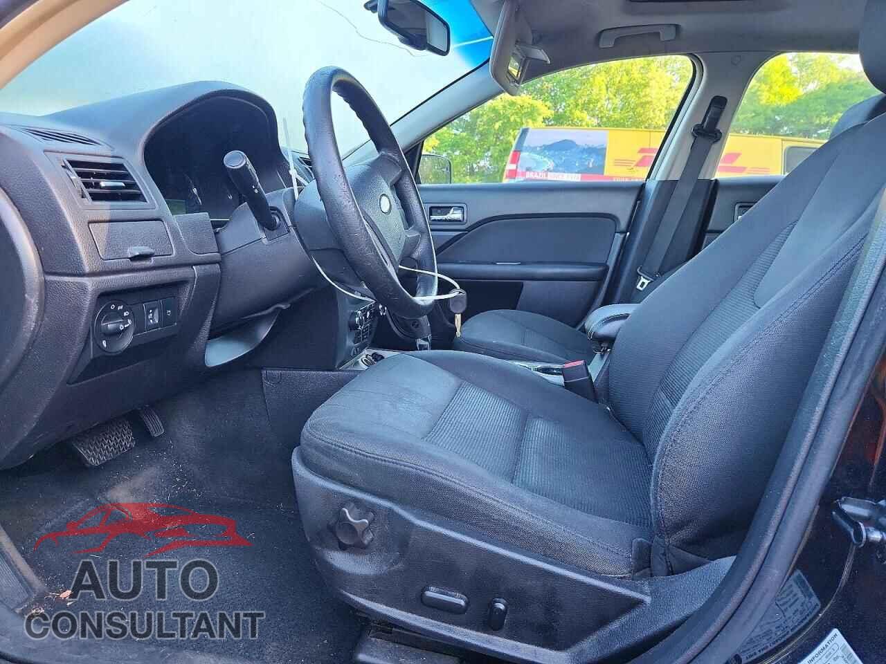 FORD FUSION 2011 - 3FAHP0HA7BR166326