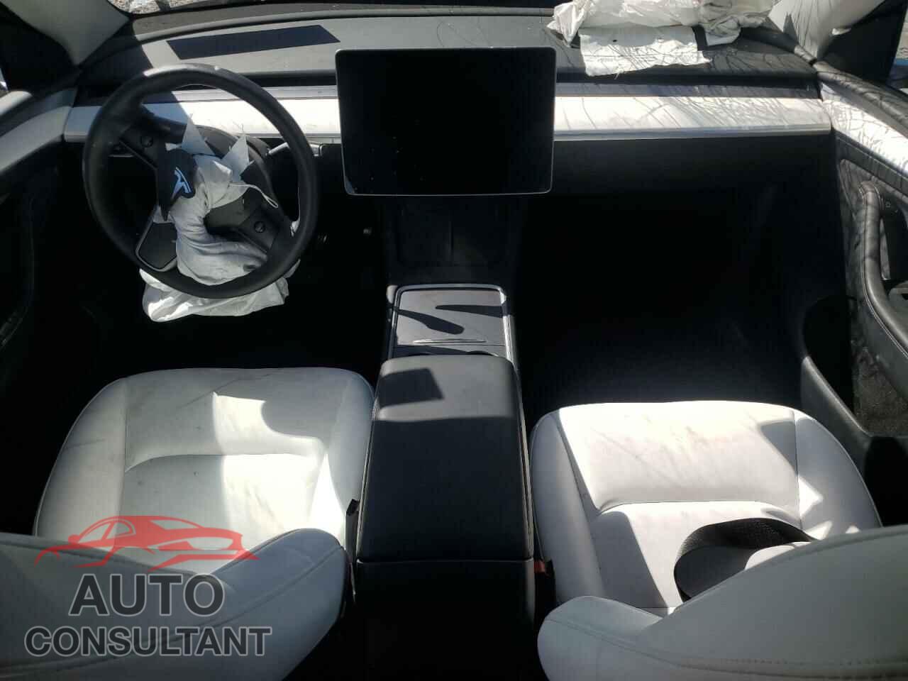 TESLA MODEL Y 2023 - 7SAYGAEE0PF824894