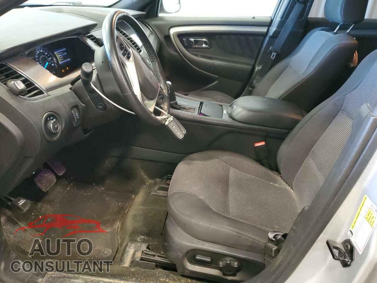 FORD TAURUS 2013 - 1FAHP2E8XDG169082