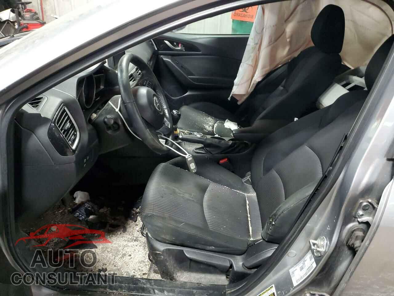 MAZDA 3 2015 - 3MZBM1L77FM196629