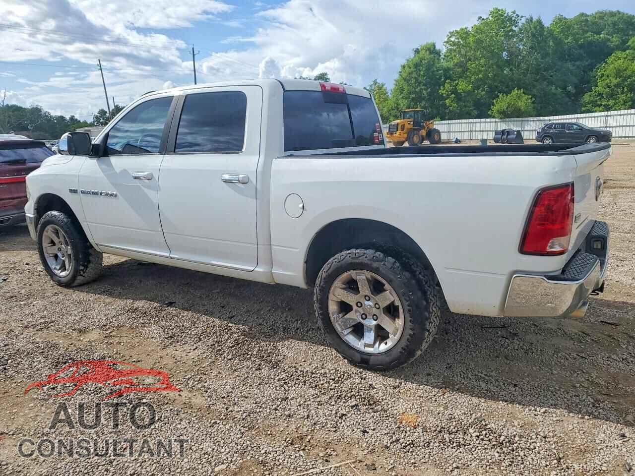 DODGE RAM 1500 2012 - 1C6RD7NT4CS290704