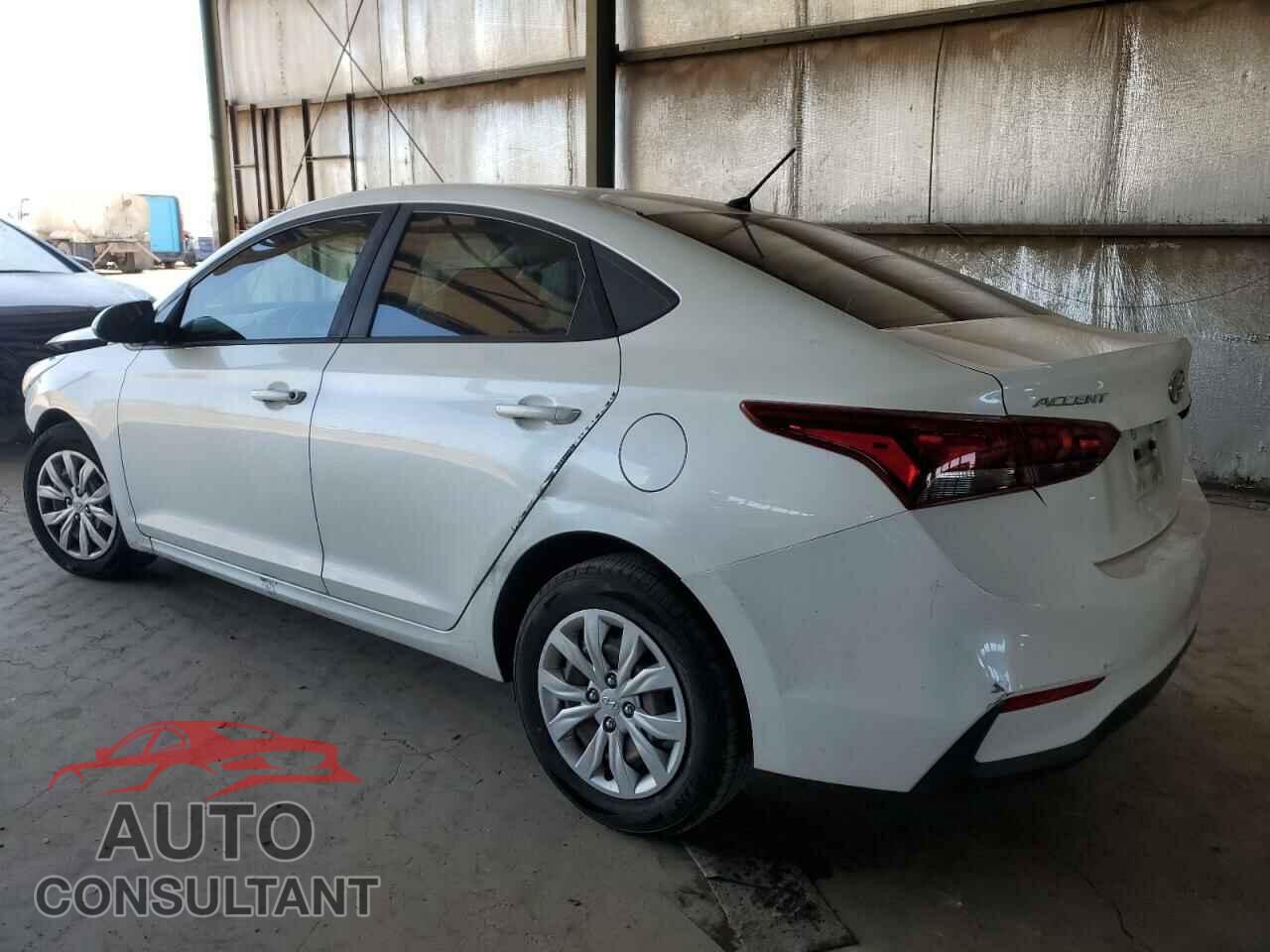 HYUNDAI ACCENT 2018 - 3KPC24A3XJE012608