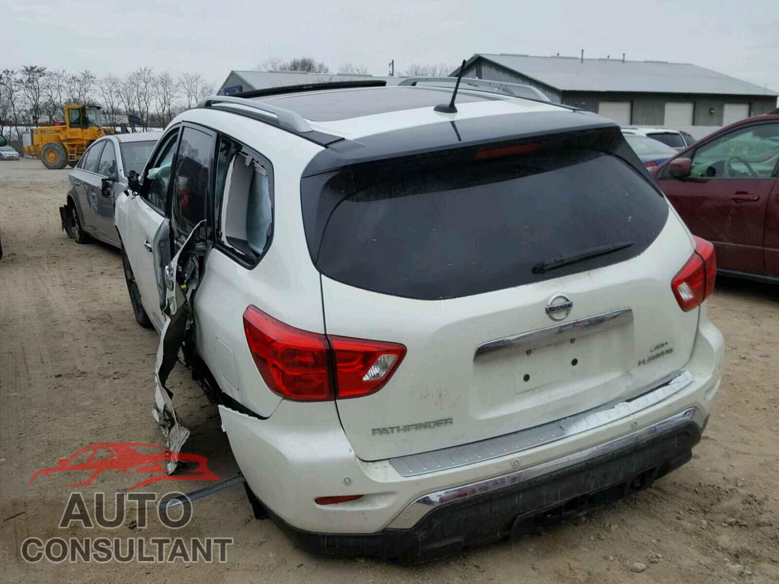 NISSAN PATHFINDER 2017 - 5N1DR2MM6HC660436