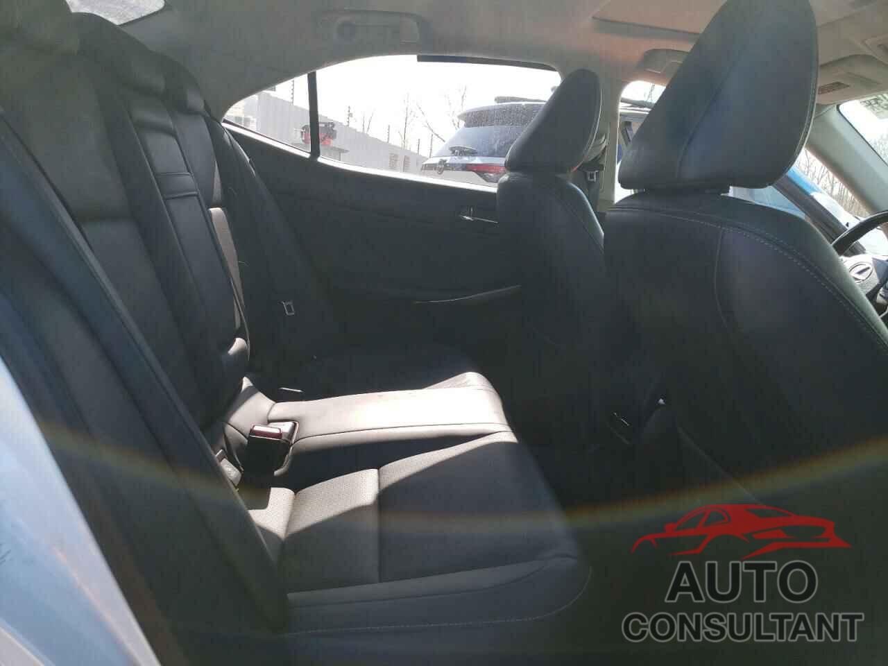 LEXUS IS 2016 - JTHBA1D27G5007806