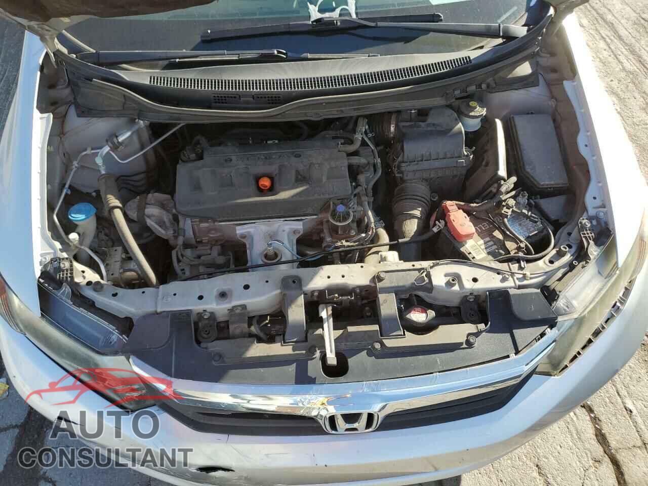 HONDA CIVIC 2012 - 2HGFB2F53CH570756