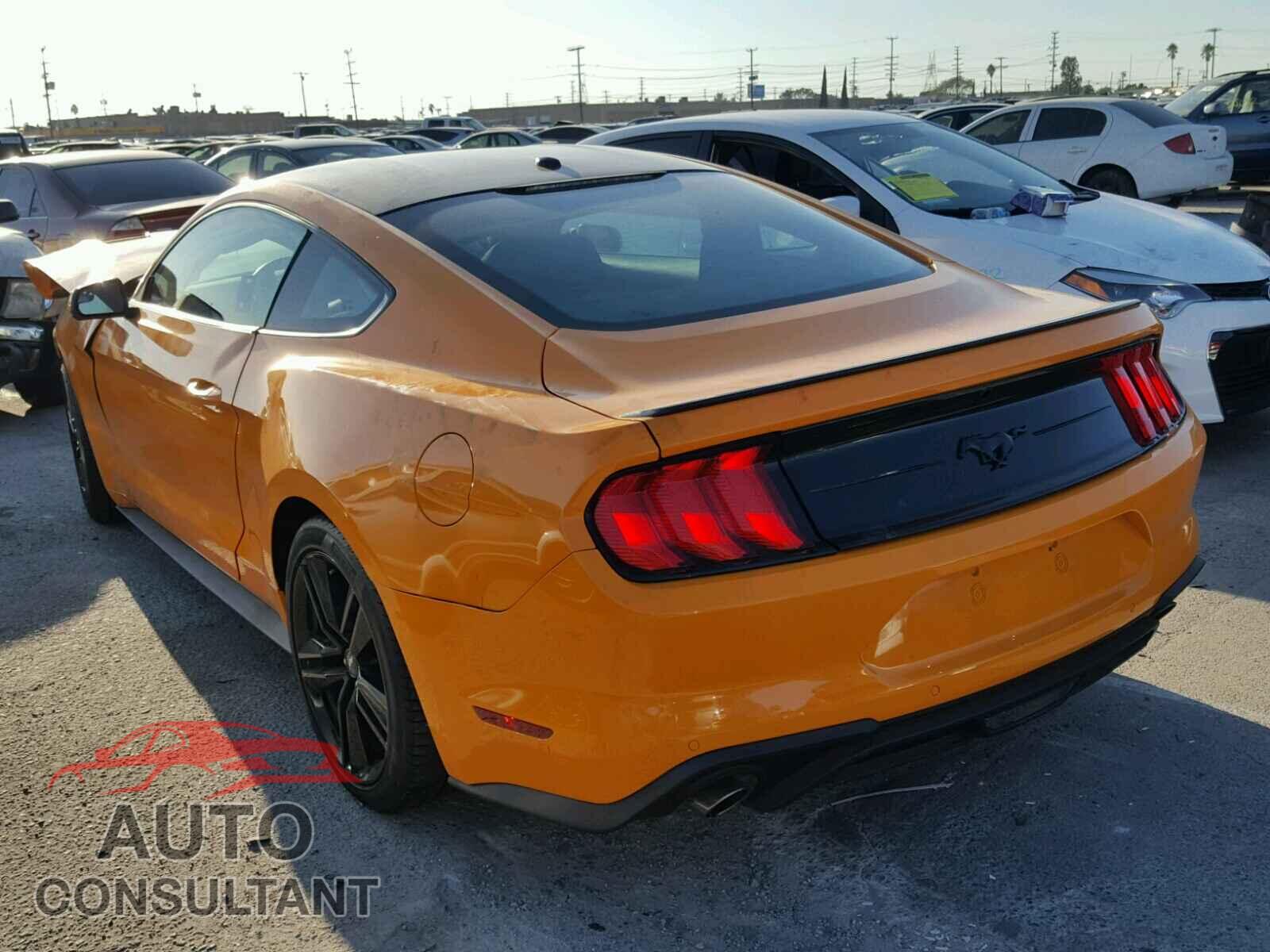 FORD MUSTANG 2018 - 1FA6P8TH4J5176419