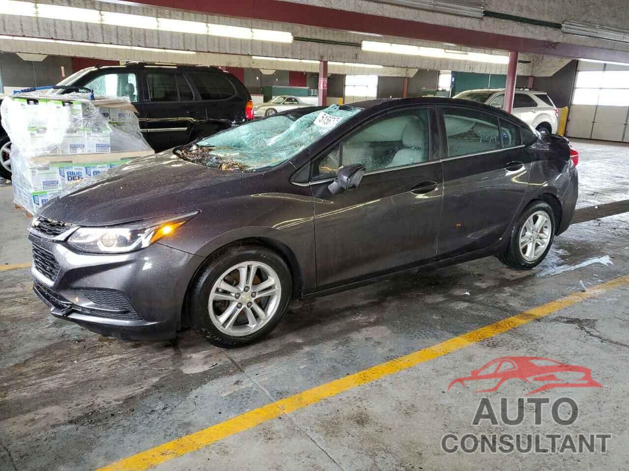 CHEVROLET CRUZE 2017 - 1G1BE5SM8H7248693