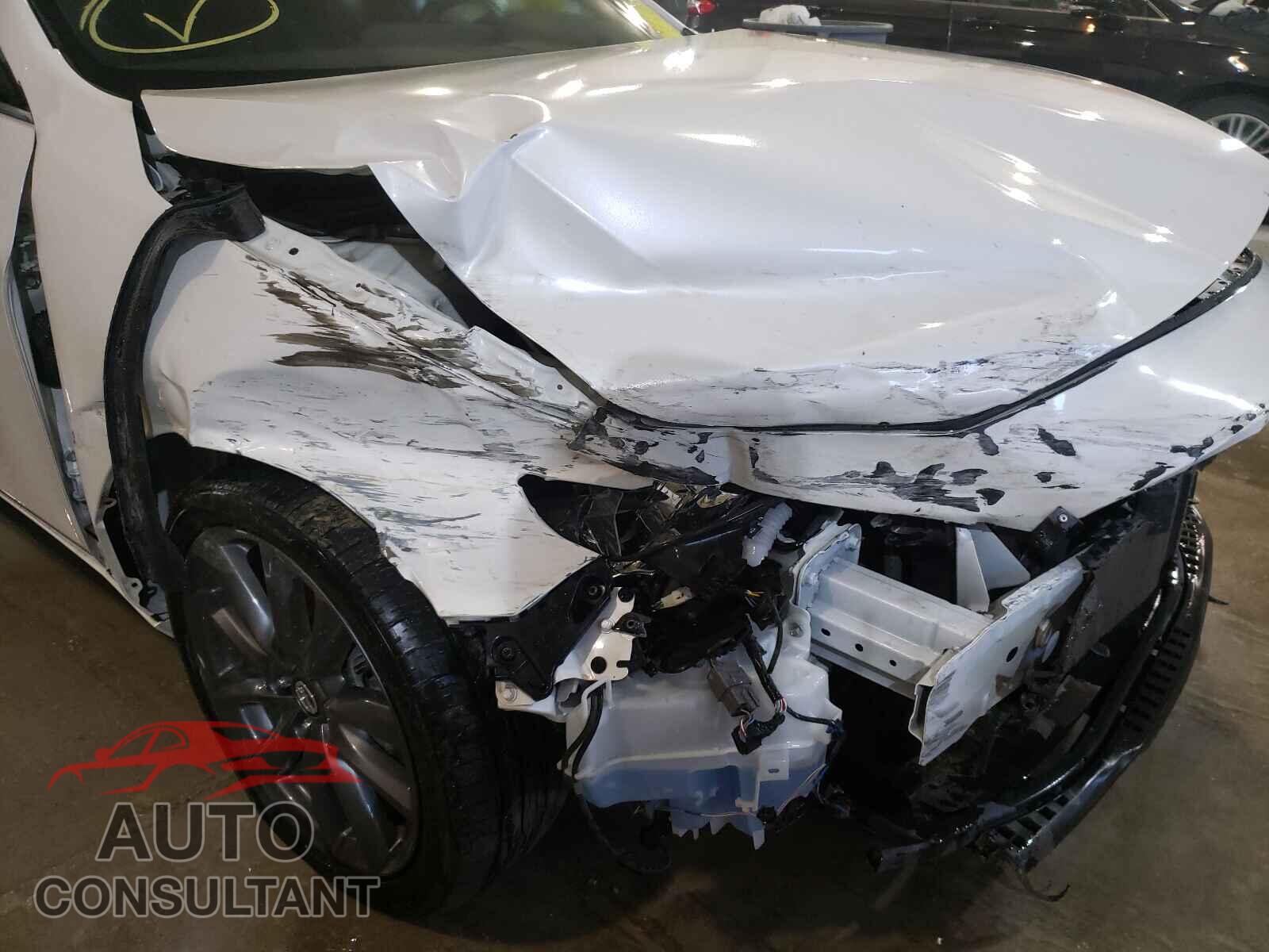 MAZDA 3 2019 - JM1BPBMM5K1132648